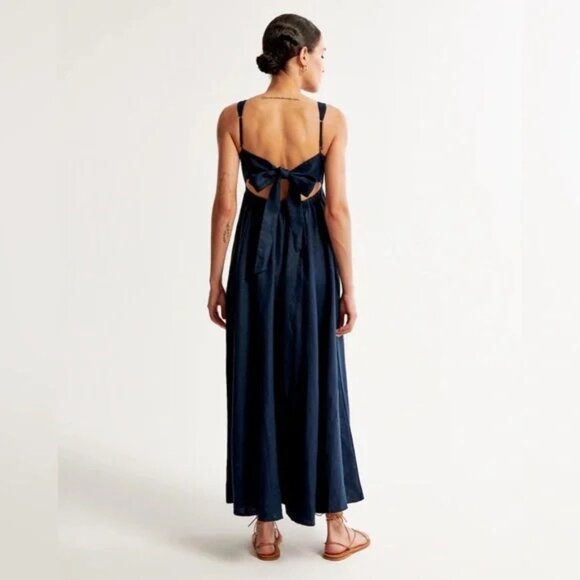Abercrombie & Fitch Premium Linen Bow Back Maxi Dress - Picture 2 of 11